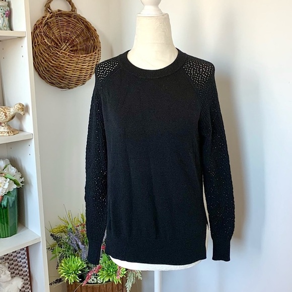 Aritzia Sweaters - Aritzia Wilfred Free Italian Knit Sweater Perforated Shoulders black XS XXS